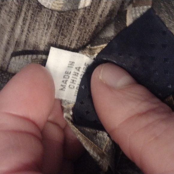 Three Pierre Cardin ties for Men. - Picture 12 of 14